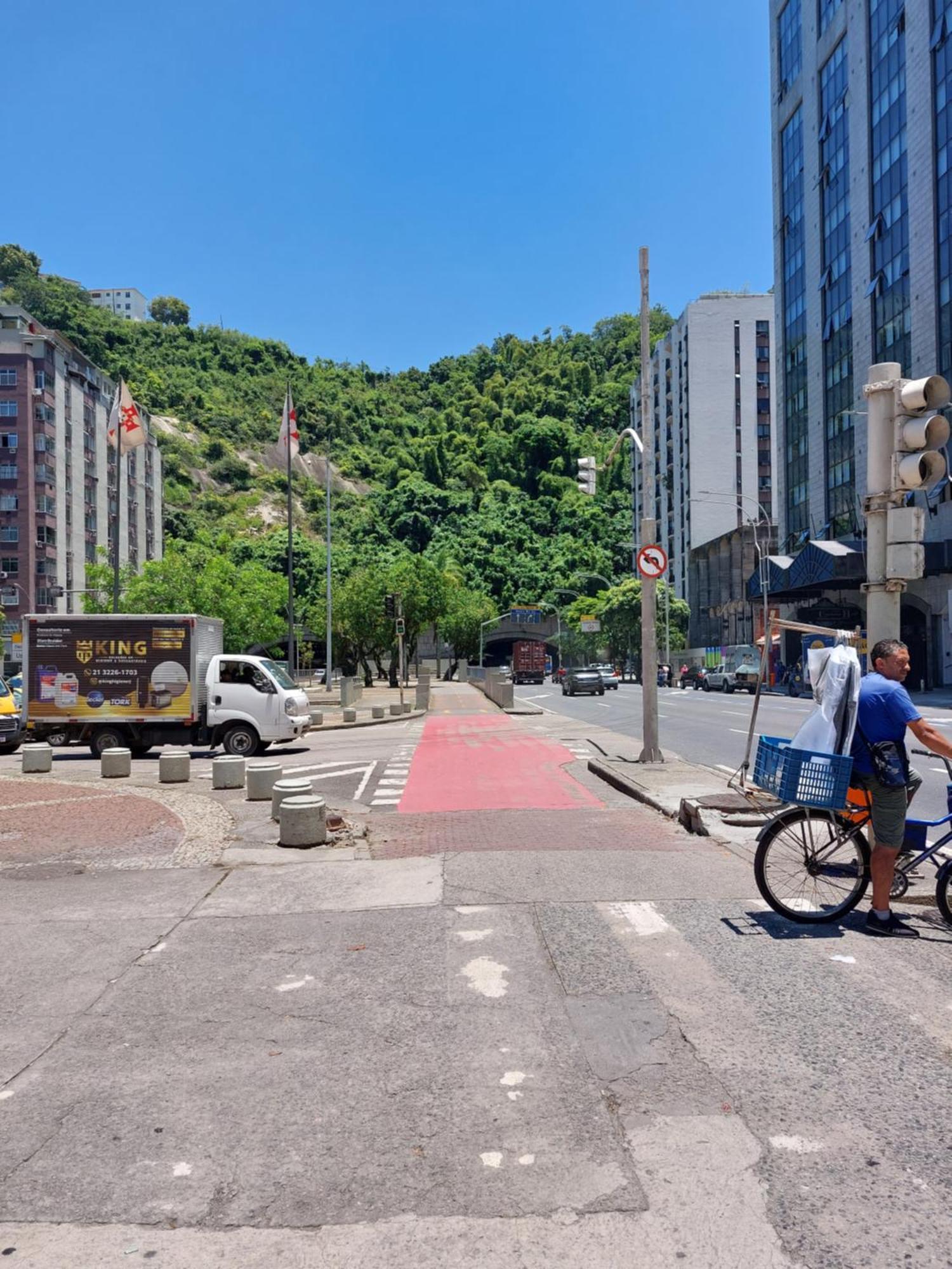 Apto Copacabana-leme Apartamento *